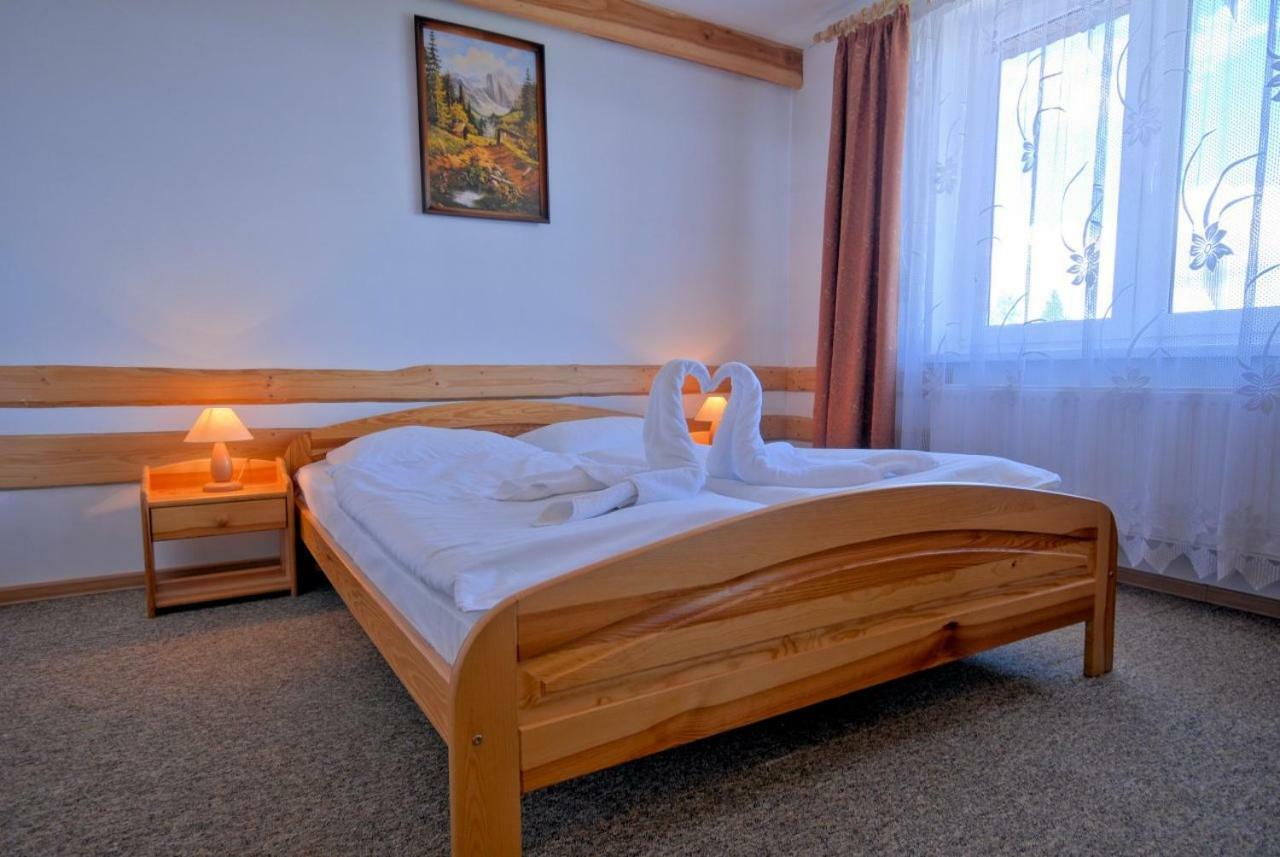 Osrodek Wczasowy Gron Placowka Exteriör bild